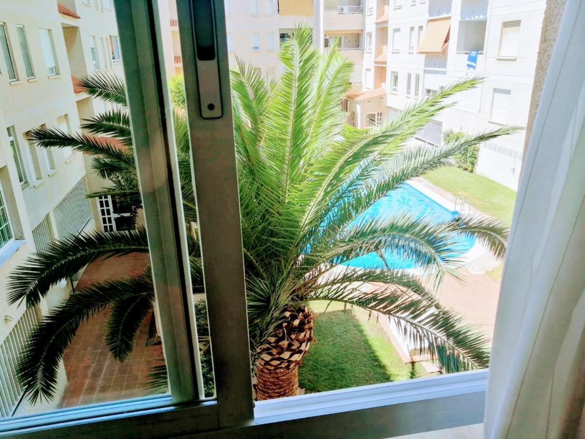 Piso Vacacional Con Piscina En Benicassim Apartman Kültér fotó